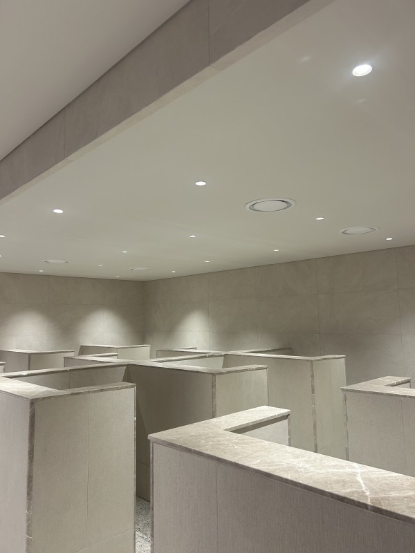 8a106d7f17102a6655d0726777917ba8_1765154